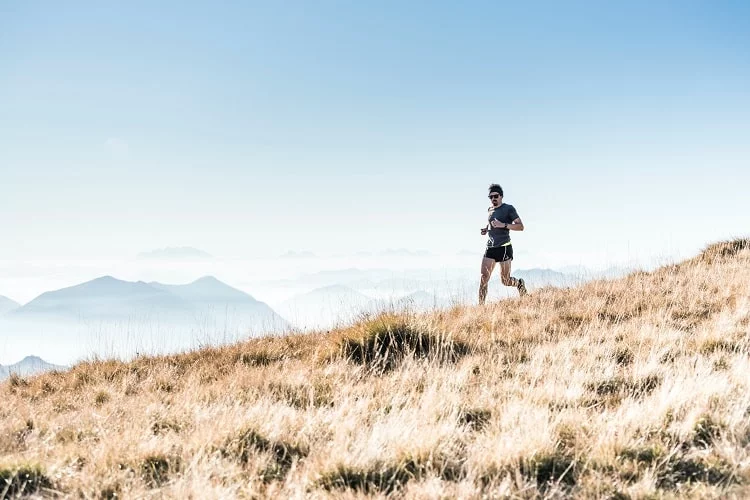 Comment choisir votre système d'hydratation pour la course à pied en  montagne? 